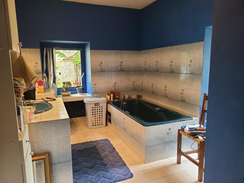 Maison - 140 m² - 4 pièces