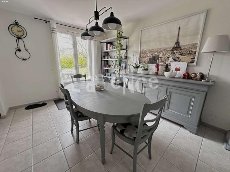 Maison - 160 m² - 7 pièces