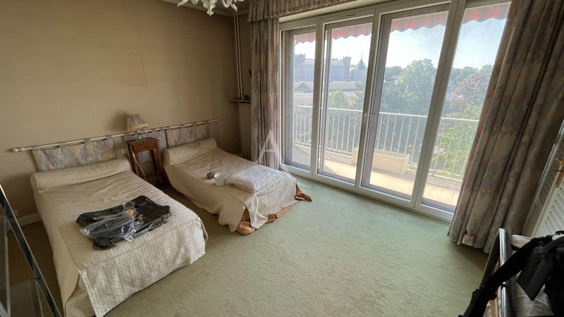 Appartement - 154 m² - 5 pièces