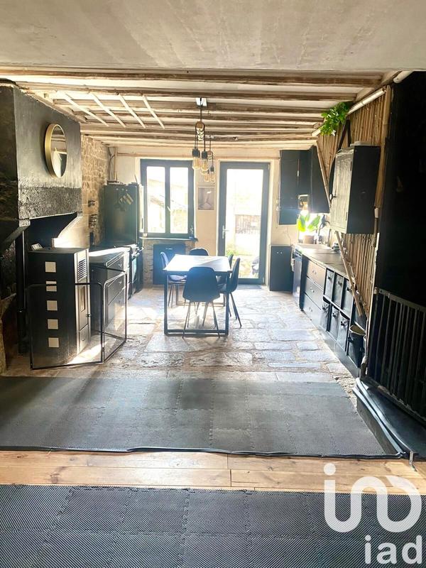 Maison - 166 m² - 7 pièces