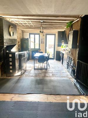 Maison - 166 m² - 7 pièces