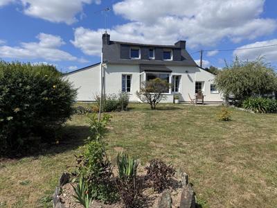 Maison - 92 m² - 4 pièces