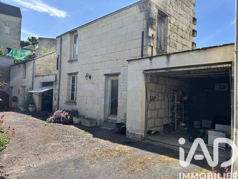 Maison - 215 m² - 8 pièces