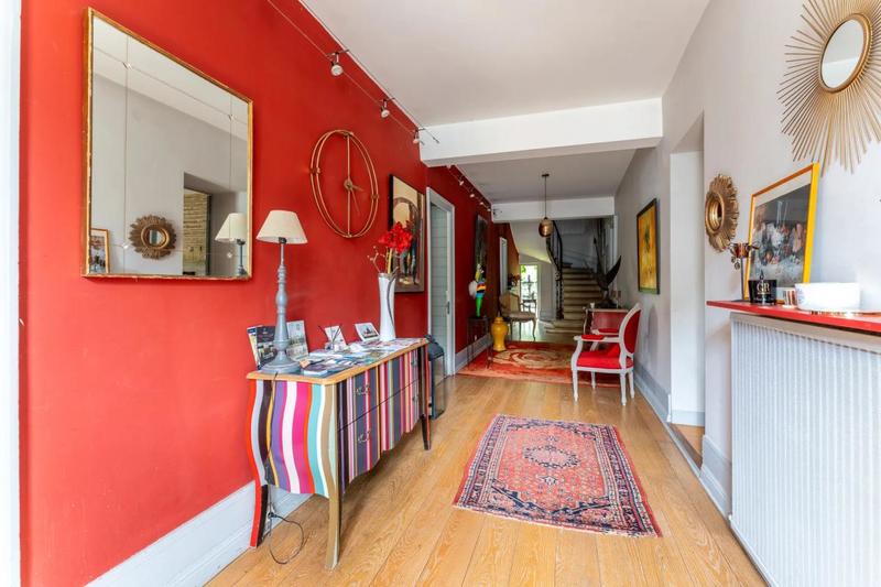 Maison de maîtres - 346 m² - 10 pièces