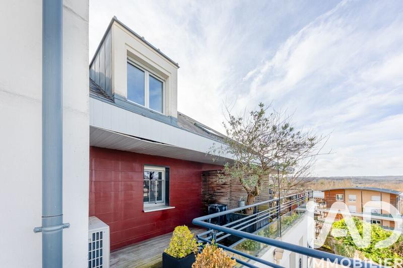 Duplex - 105 m² - 5 pièces