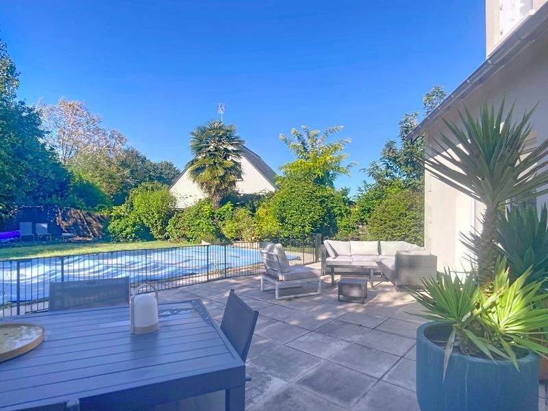 Maison - 138 m² - 5 pièces