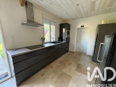 Maison - 105 m² - 4 pièces