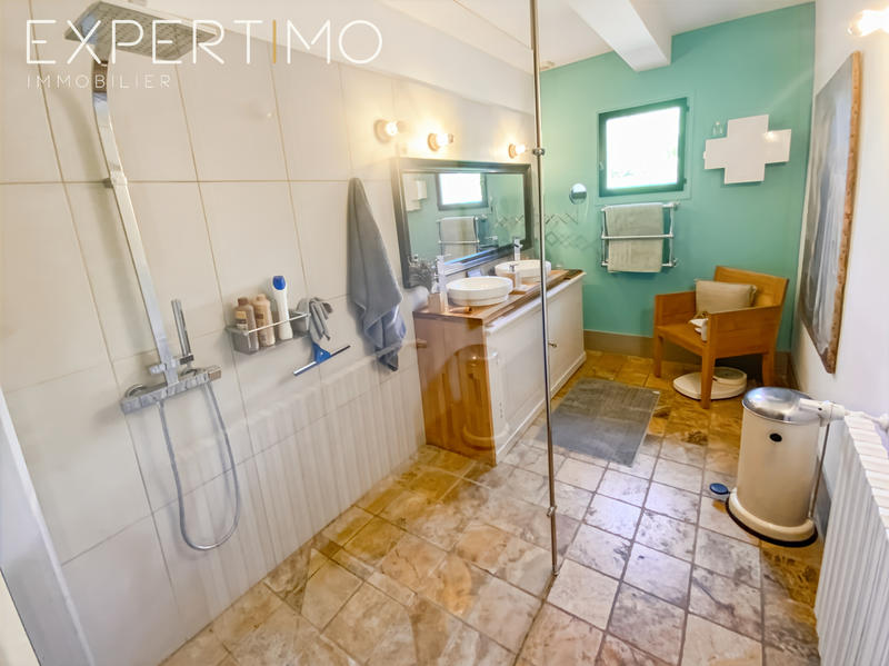 Villa - 138 m² - 6 pièces