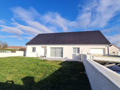 Maison - 130 m² - 5 pièces