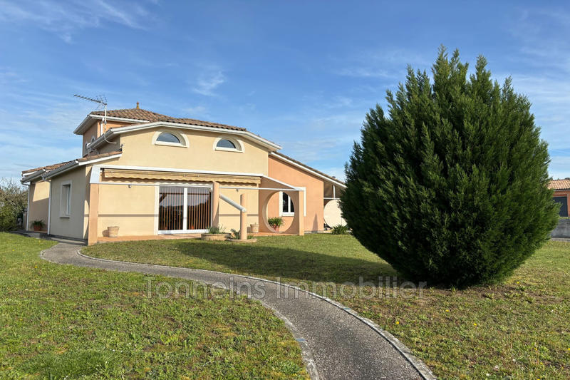 Maison - 114 m² - 4 pièces