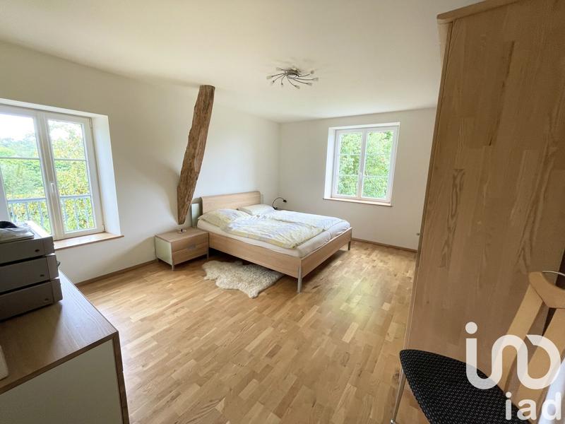 Maison - 540 m² - 15 pièces