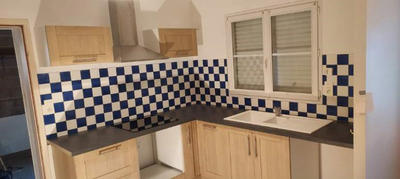 Maison - 85 m² - 4 pièces