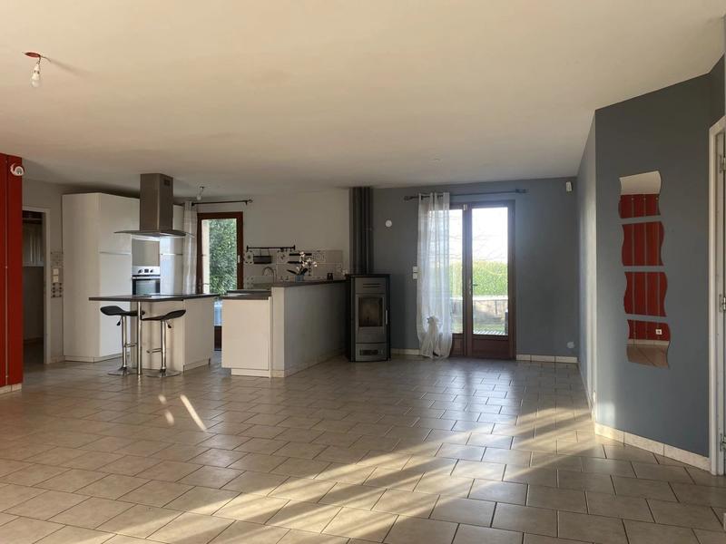 Maison - 137 m² - 4 pièces