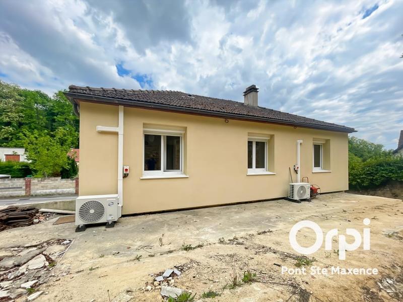 Maison - 75 m² - 5 pièces