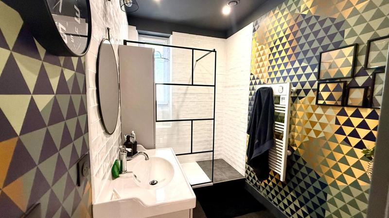 Maison - 170 m² - 7 pièces