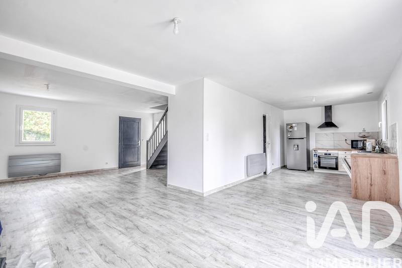 Maison - 104 m² - 5 pièces