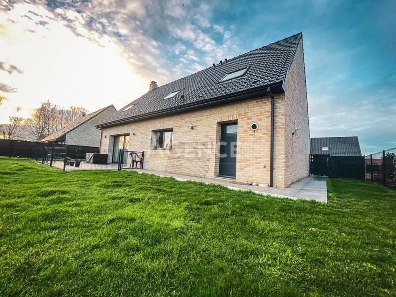 Maison - 170 m² - 5 pièces