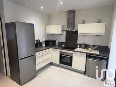 Maison - 122 m² - 5 pièces