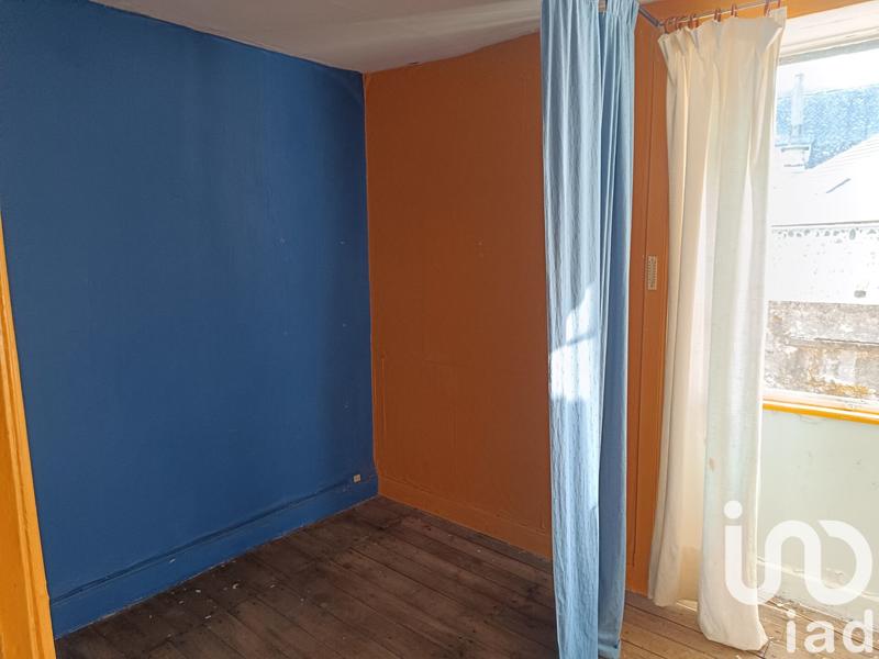 Maison - 220 m² - 10 pièces