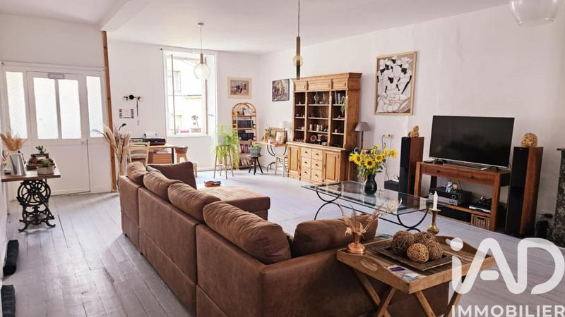 Maison - 190 m² - 6 pièces