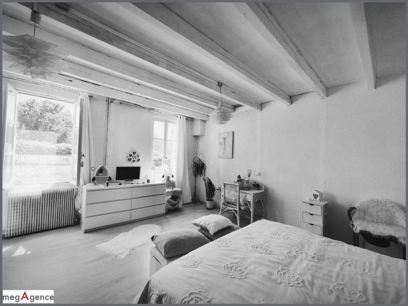 Maison en pierre - 243 m² - 8 pièces