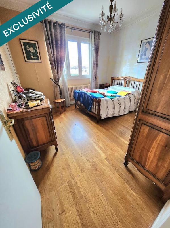 Maison - 243 m² - 7 pièces