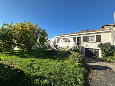 Maison - 100 m² - 5 pièces