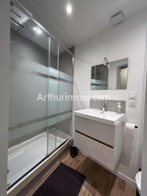 Immeuble - 200 m² - 10 pièces