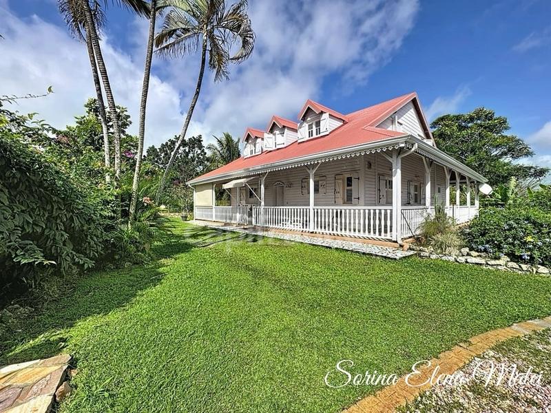 Maison - 150 m² - 6 pièces