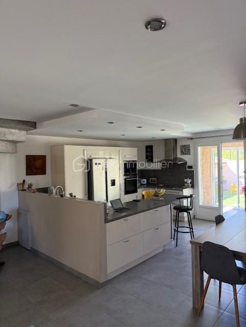 Maison d'architecte - 130 m² - 5 pièces