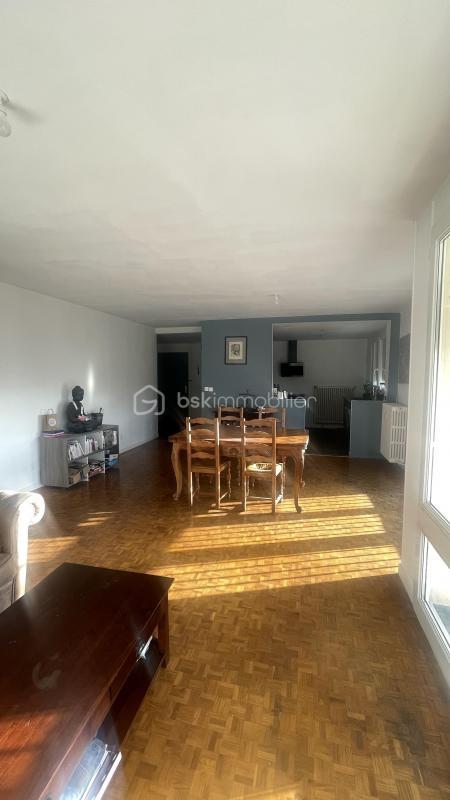 Appartement - 97 m² - 4 pièces