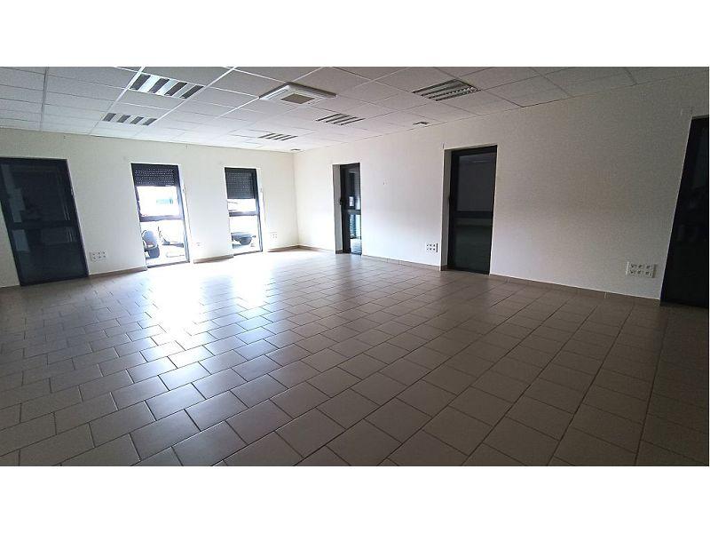 Local commercial - 56 m² - 1 pièce
