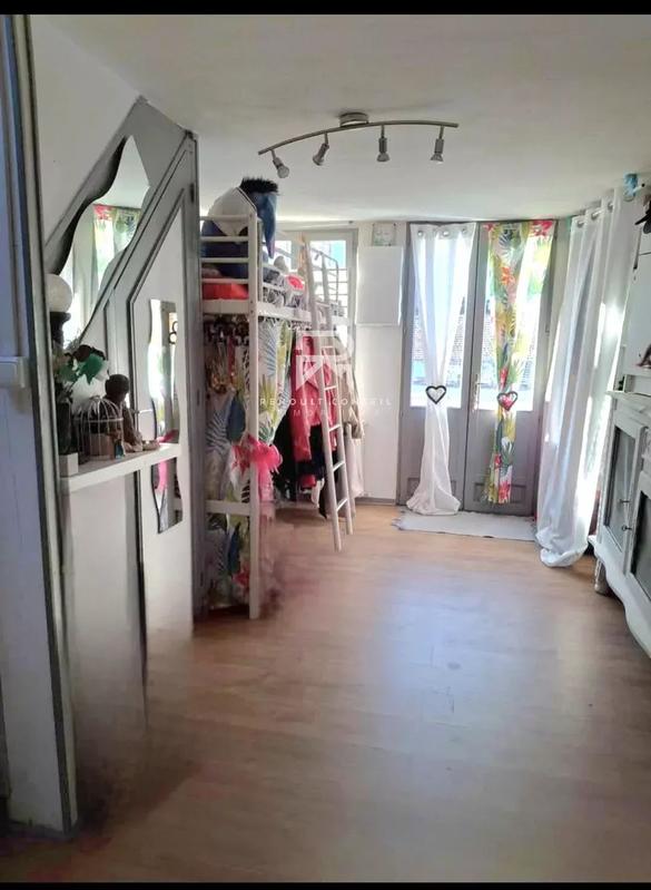 Maison de ville - 146 m² - 6 pièces