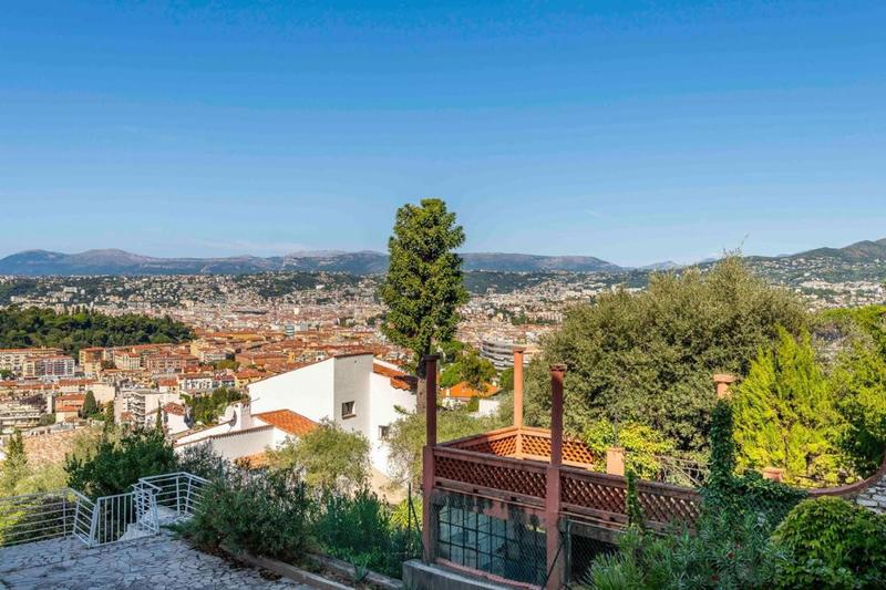 Appartement - 86 m² - 3 pièces