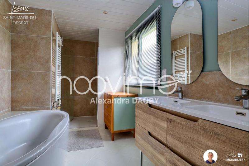 Maison - 180 m² - 6 pièces