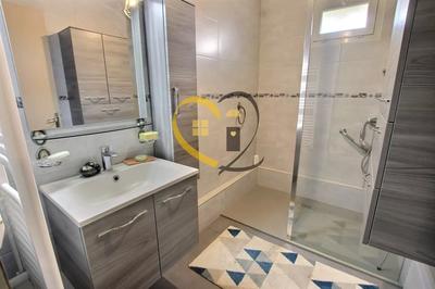 Maison de ville - 90 m² - 4 pièces