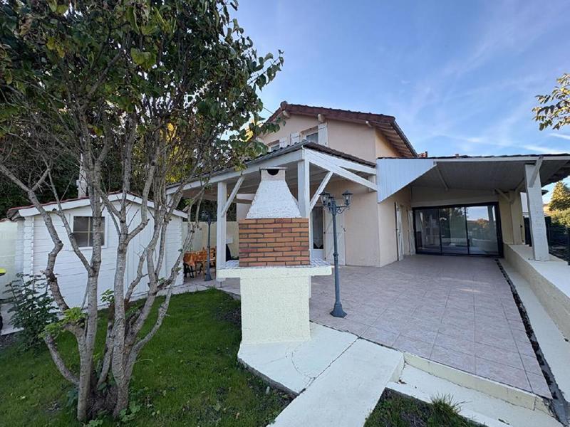 Maison - 155 m² - 5 pièces