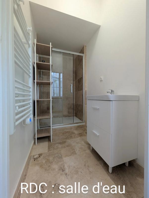 Maison de ville - 160 m² - 9 pièces