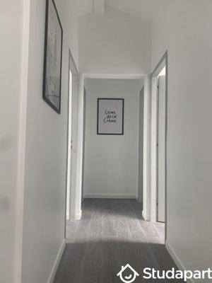 Chambre - 15 m² - 1 pièce