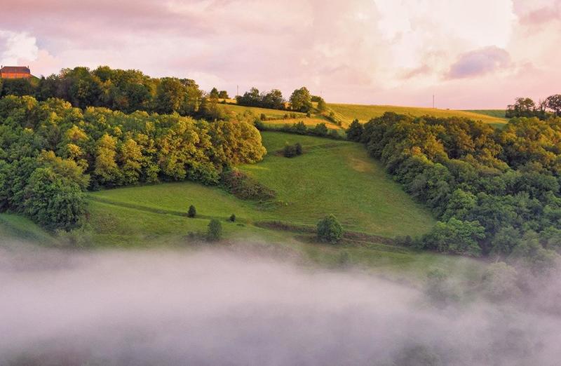 Maison - 447 m² - 16 pièces