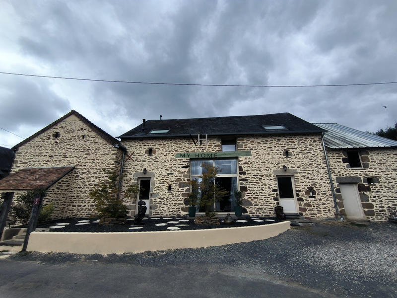 Maison - 187 m² - 7 pièces