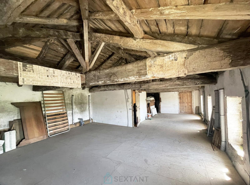 Maison - 200 m² - 7 pièces