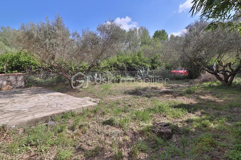 Maison - 96 m² - 3 pièces