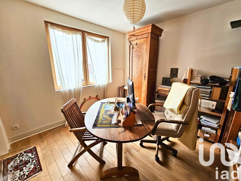 Maison - 170 m² - 9 pièces