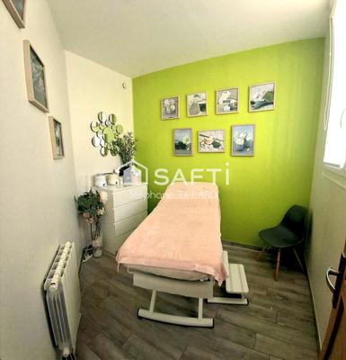 Local commercial - 66 m² - 4 pièces