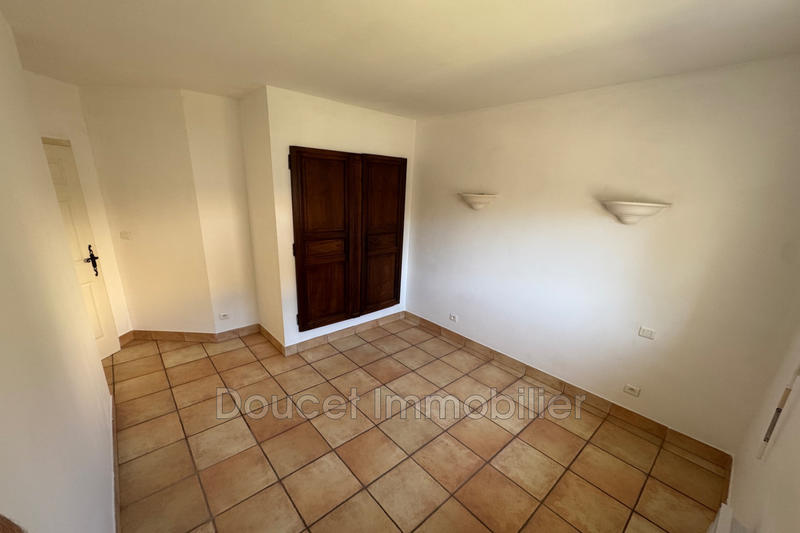 Villa - 111 m² - 4 pièces