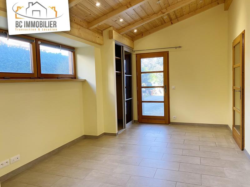 Appartement - 114 m² - 4 pièces