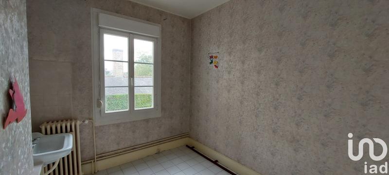 Maison - 286 m² - 12 pièces