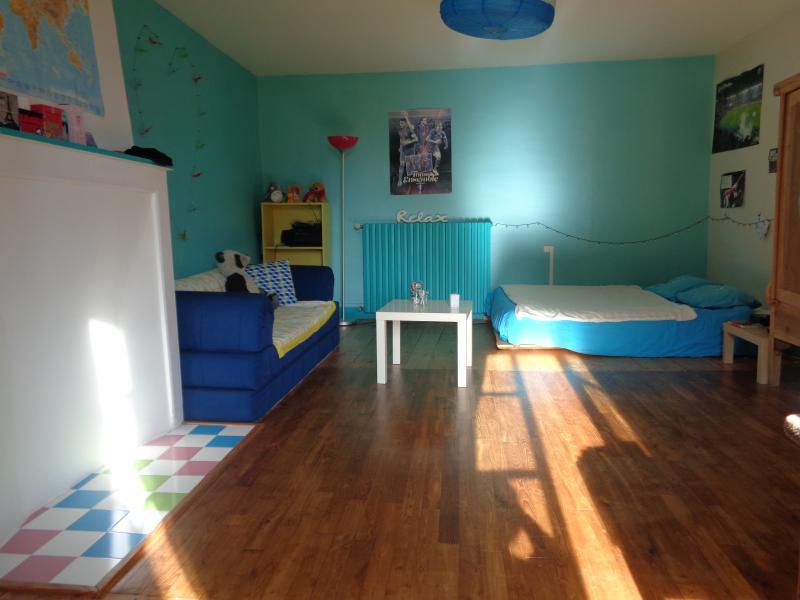 Maison - 180 m² - 7 pièces