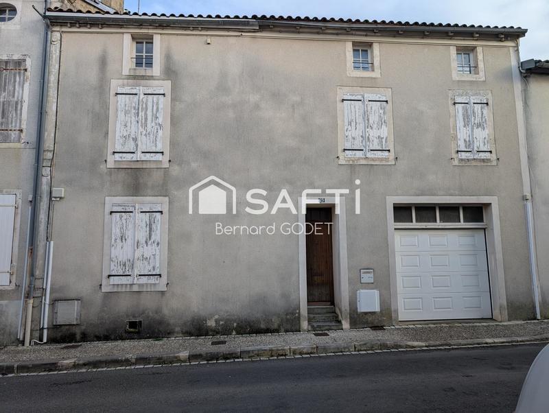 Maison - 214 m² - 9 pièces